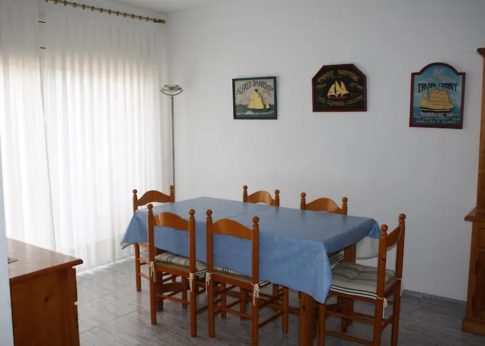 Port Estrella 64 Tatil Evi
